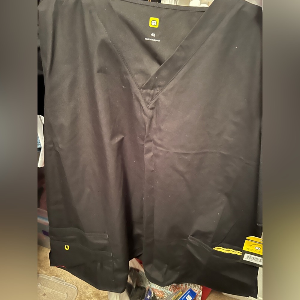 Black Scrub Top